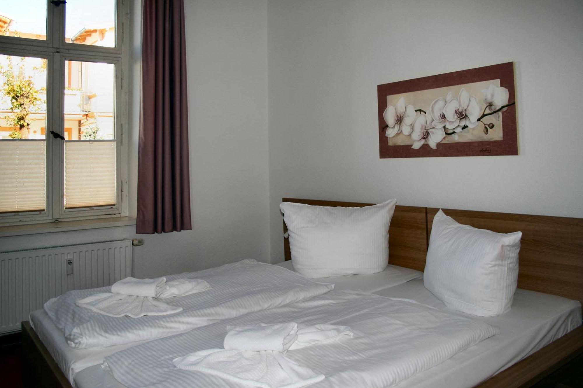 Garni Eden Hotels Villa Dora Heringsdorf  Buitenkant foto