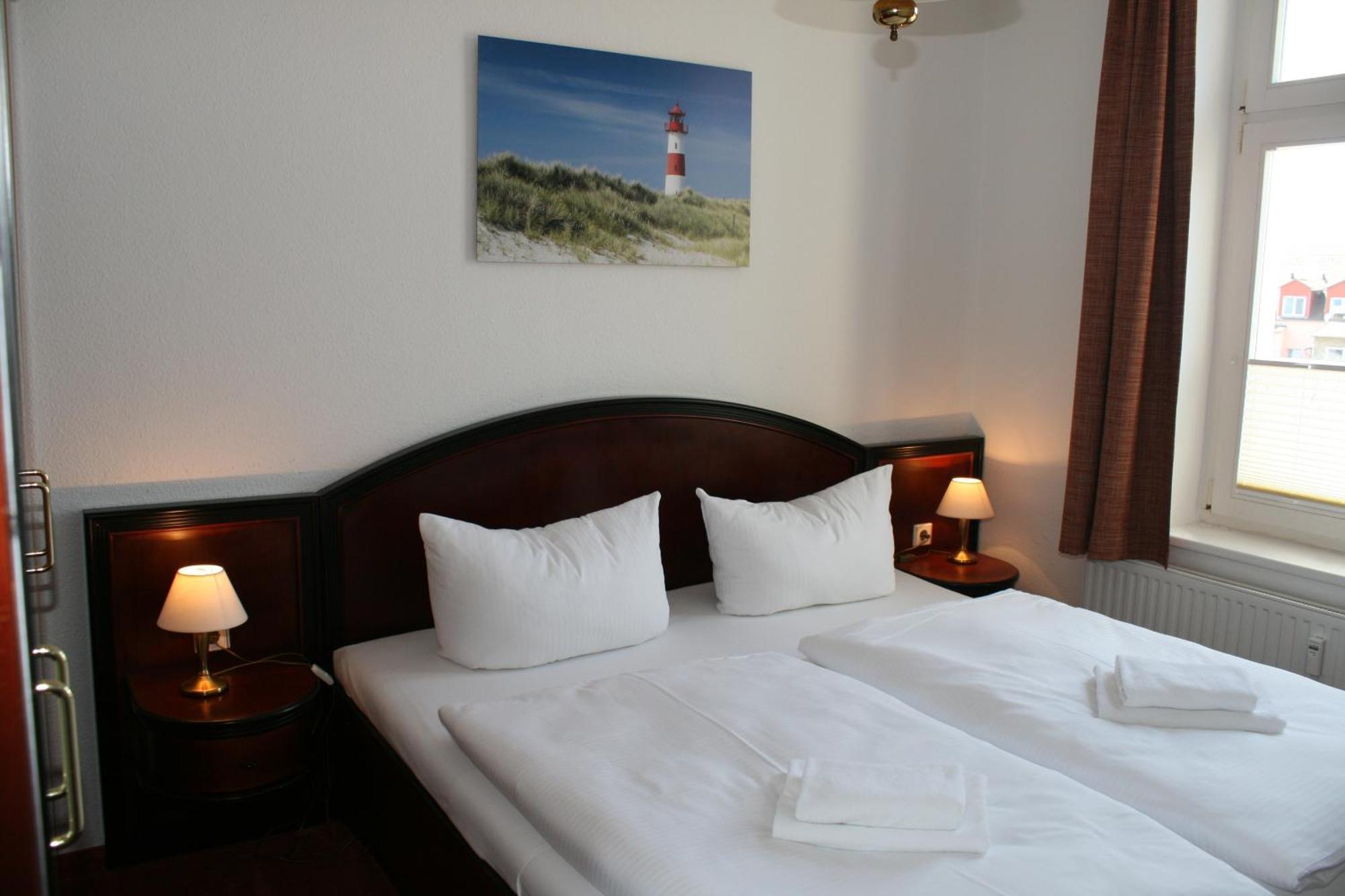 Garni Eden Hotels Villa Dora Heringsdorf  Buitenkant foto